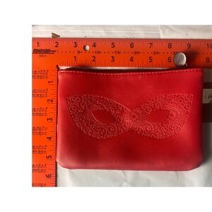 Ipsy Red Faux Leather Makeup Bag Textured Eye Mask Masquerade Pouch Zip NN33